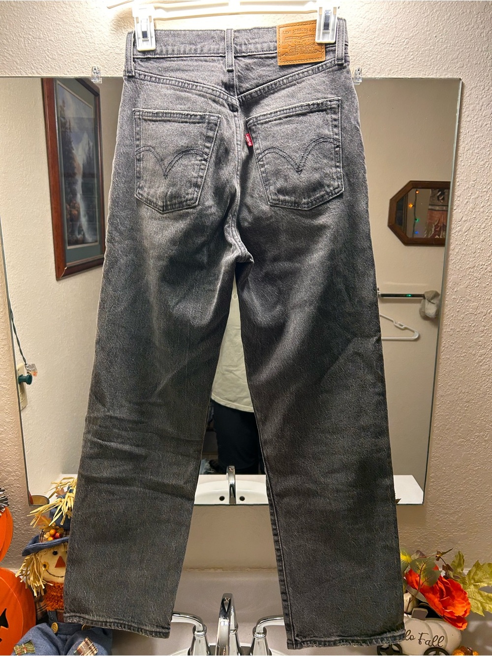 Levi’s | Ribcage Straight Ankle Jeans
